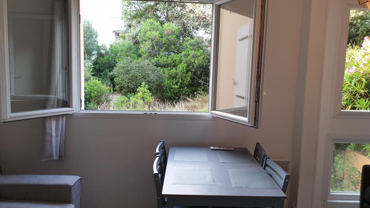 Locap Studio Apartment Agde Luaran gambar