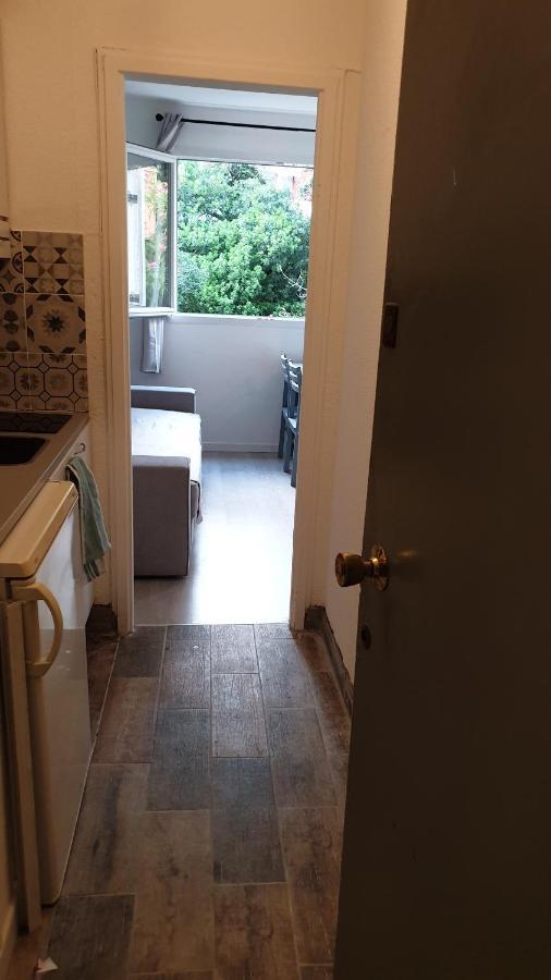 Locap Studio Apartment Agde Luaran gambar